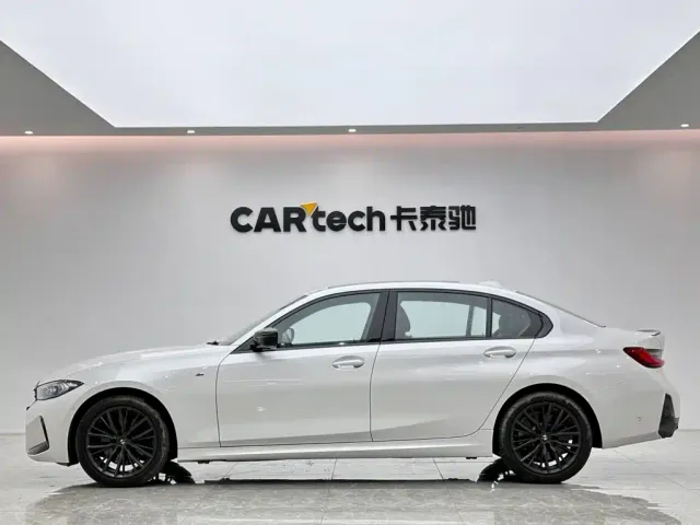 BMW 3 Series — Фото автомобиля 2