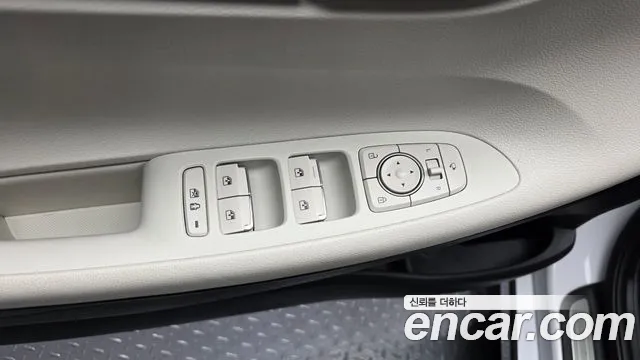 Hyundai Grandeur New — Фото автомобиля 30