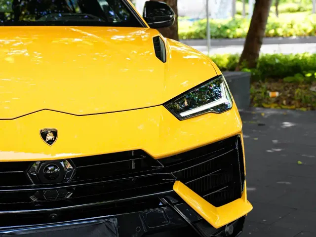 Lamborghini Urus — Фото автомобиля 8