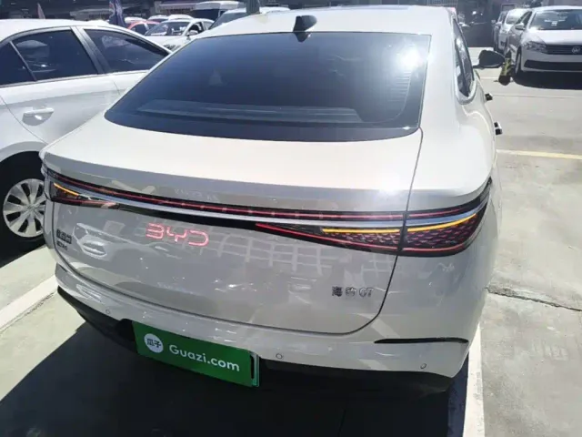 BYD Seal 07 DM-i — Фото автомобиля 5
