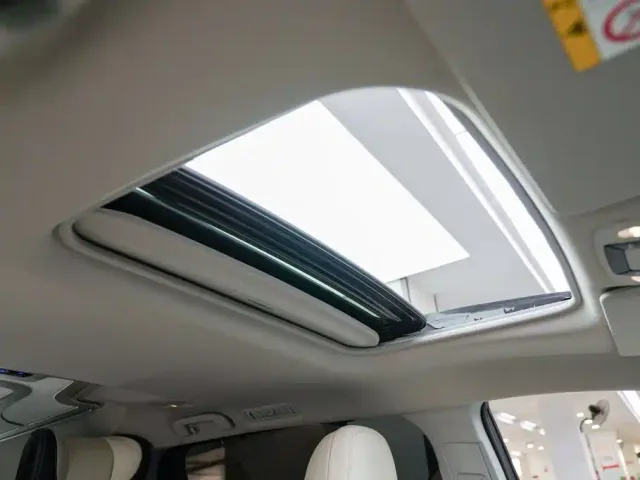 Toyota Granvia — Фото автомобиля 13