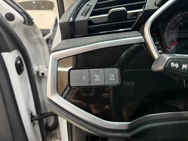 Audi Q3 — Фото автомобиля 9