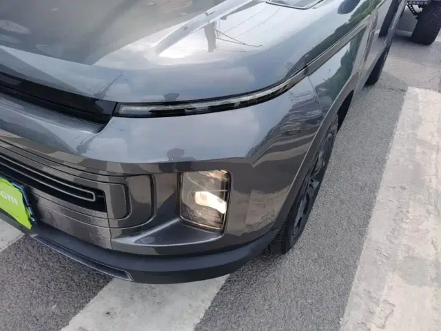 Geely ICON — Фото автомобиля 20