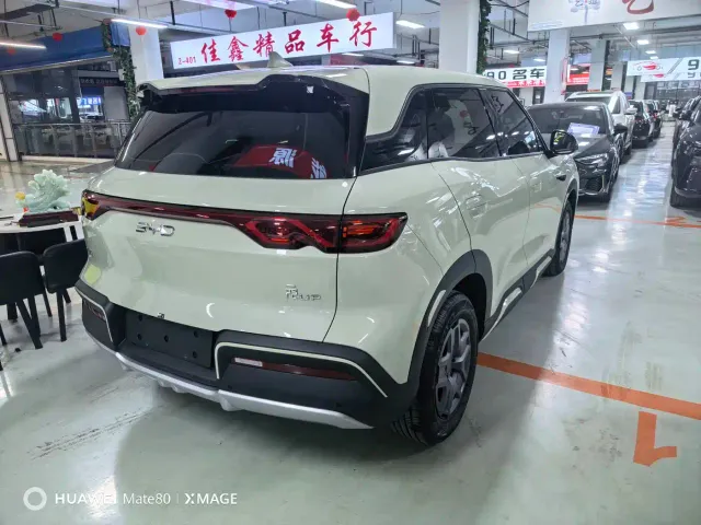 BYD Yuan UP — Фото автомобиля 4