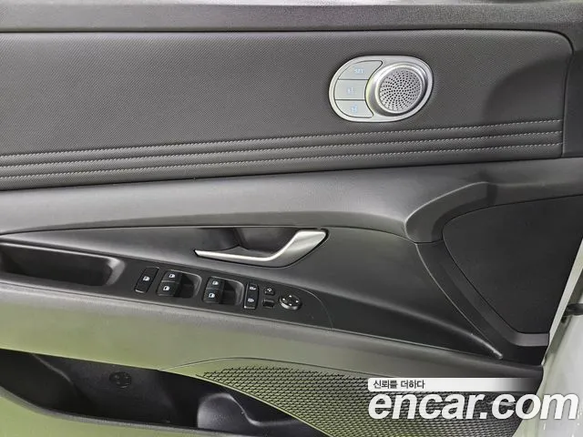 Hyundai Avante CN7 — Фото автомобиля 19