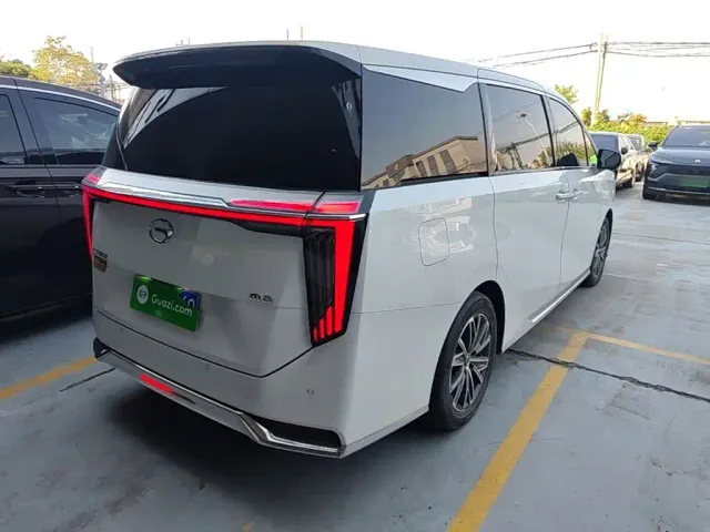 GAC Trumpchi M8 — Фото автомобиля 6