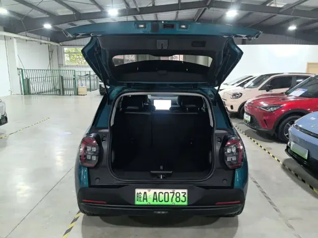 GAC Aion UT — Фото автомобиля 18