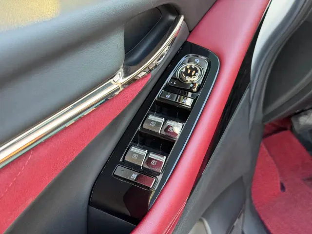 GAC Trumpchi M8 — Фото автомобиля 10