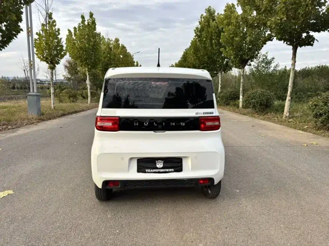 Wuling Hongguang Mini EV — Фото автомобиля 7
