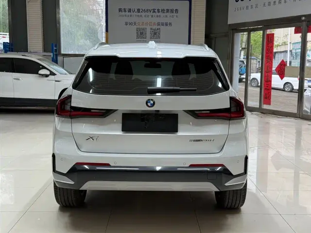 BMW X1 — Фото автомобиля 5
