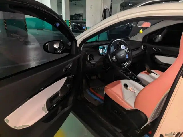 Chery eQ1 — Фото автомобиля 12