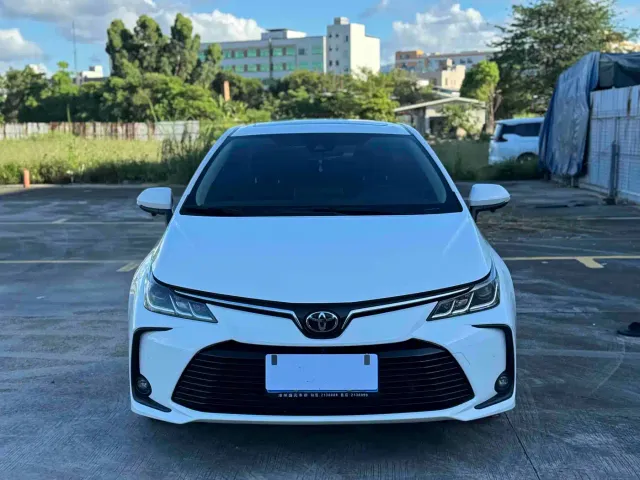 Toyota Corolla — Фото автомобиля 2