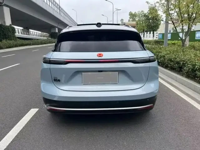 Nio ES6 — Фото автомобиля 16