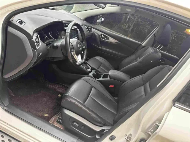 Nissan Qashqai — Фото автомобиля 5