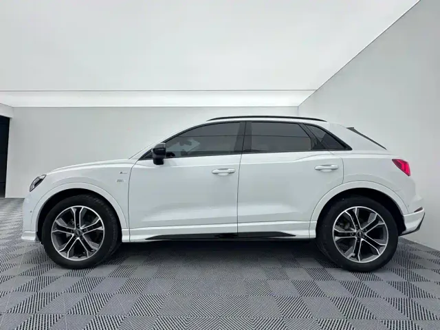Audi Q3 — Фото автомобиля 8