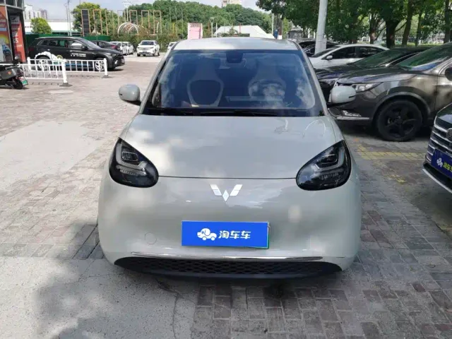 Wuling Bingo — Фото автомобиля 2