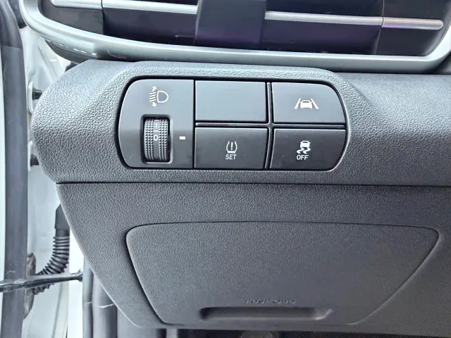 Hyundai Elantra — Фото автомобиля 9