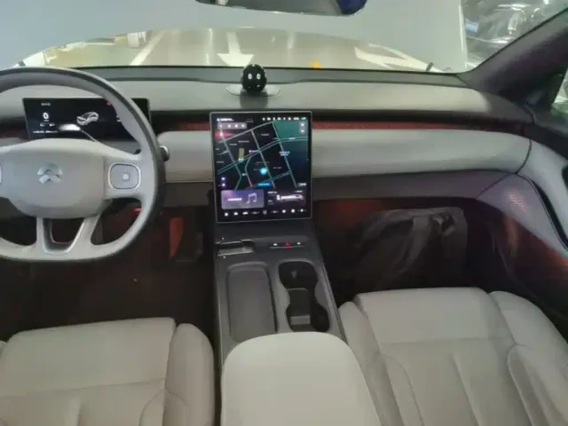 Nio ET5 Touring — Фото автомобиля 12