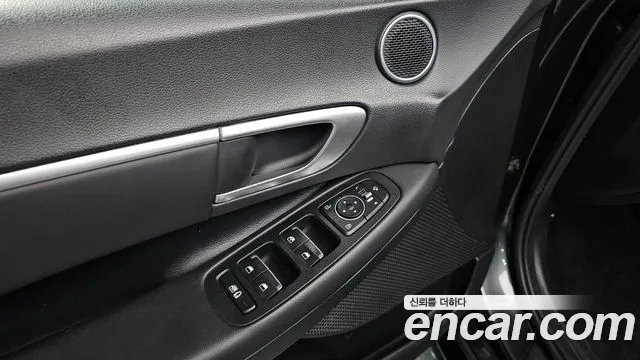 Hyundai Sonata — Фото автомобиля 29