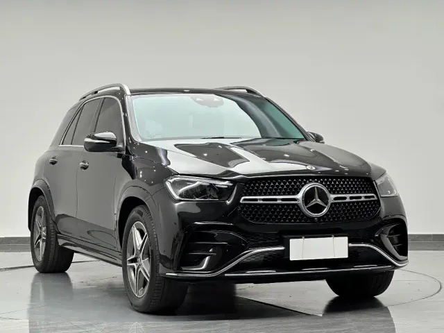 Mercedes-Benz GLE-Class — Фото автомобиля 3