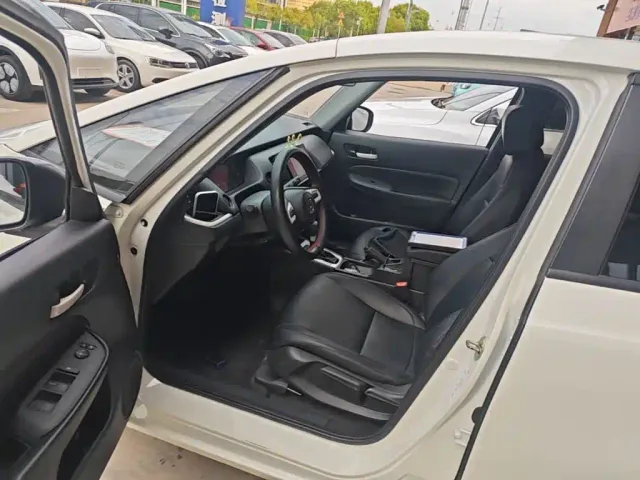 Honda Fit — Фото автомобиля 14