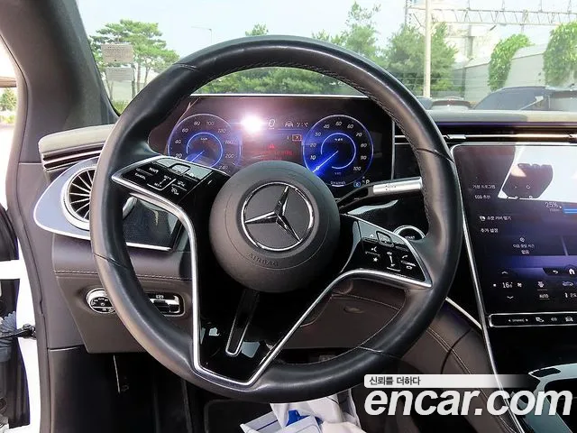 Mercedes-Benz EQS — Фото автомобиля 8