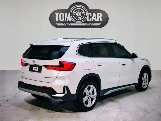 BMW X1 — Фото автомобиля 6
