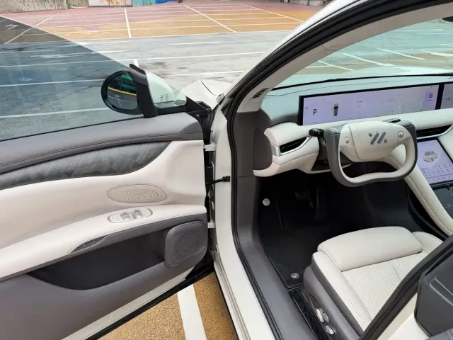 IM Motors LS6 — Фото автомобиля 4