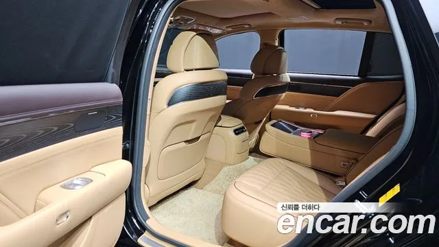 Genesis G90 RS4 — Фото автомобиля 12