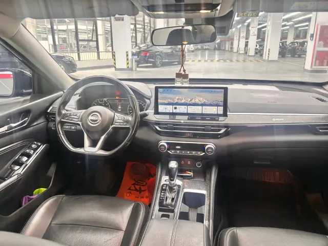 Nissan Teana — Фото автомобиля 7