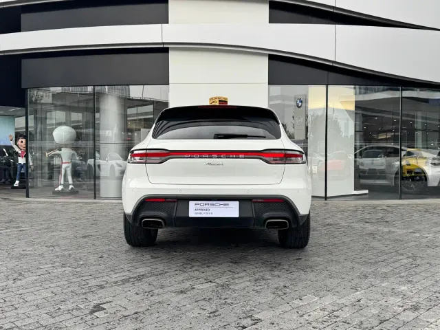 Porsche Macan — Фото автомобиля 7