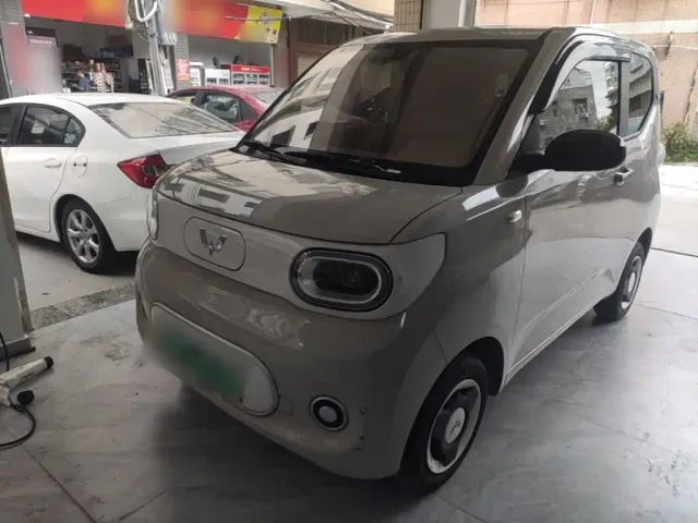 Фотография автомобиля — Wuling Hongguang Mini EV