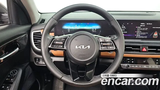 Kia Seltos — Фото автомобиля 23
