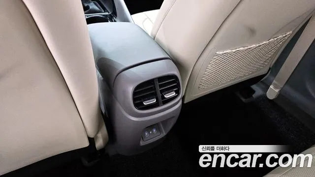 Hyundai AVANTE — Фото автомобиля 15