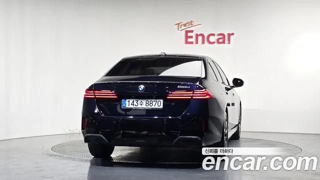 BMW 5-Series 5 серия (G60) 523d M Sport — Фото автомобиля 2