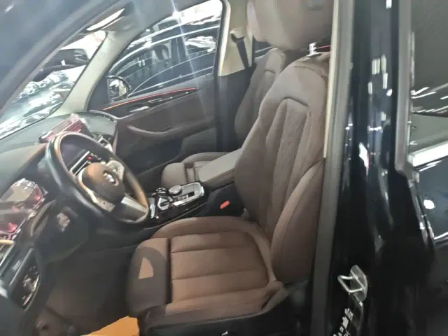 BMW X3 — Фото автомобиля 10