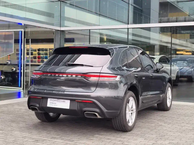 Porsche Macan — Фото автомобиля 9