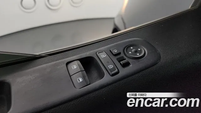 Hyundai Staria Staria Tourer 11 мест — Фото автомобиля 27