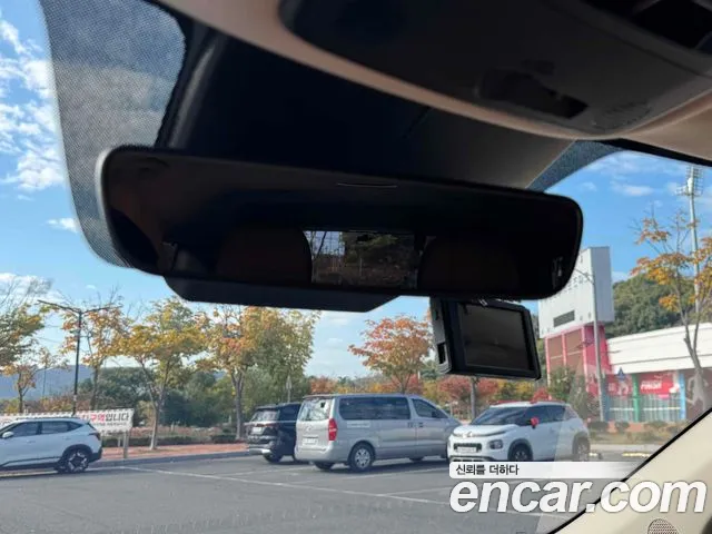 Kia Carnival 4th Gen — Фото автомобиля 17