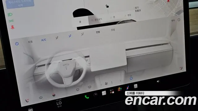 Tesla Model 3 — Фото автомобиля 15