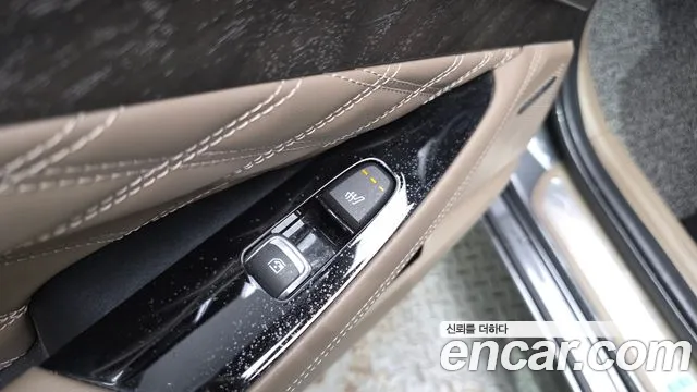 Kia K8 Hybrid — Фото автомобиля 28