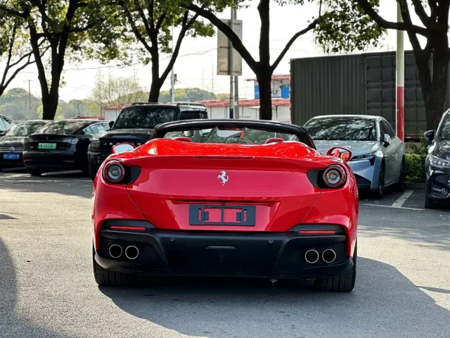 Ferrari Portofino — Фото автомобиля 9