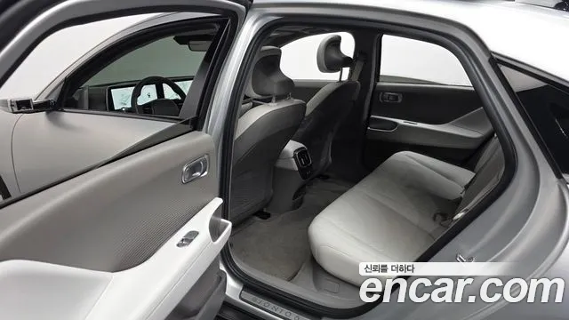 Hyundai Ioniq 6 — Фото автомобиля 16