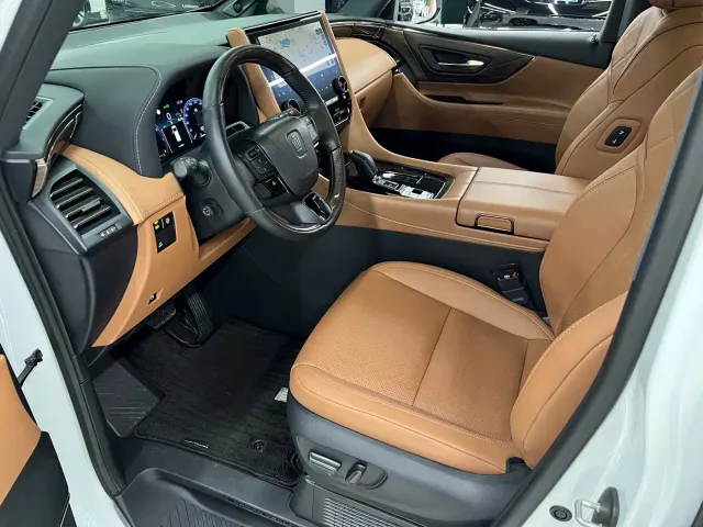 Toyota Vellfire — Фото автомобиля 18