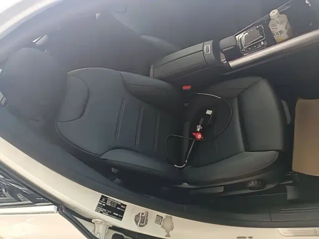 Mercedes-Benz GLA-Class — Фото автомобиля 24