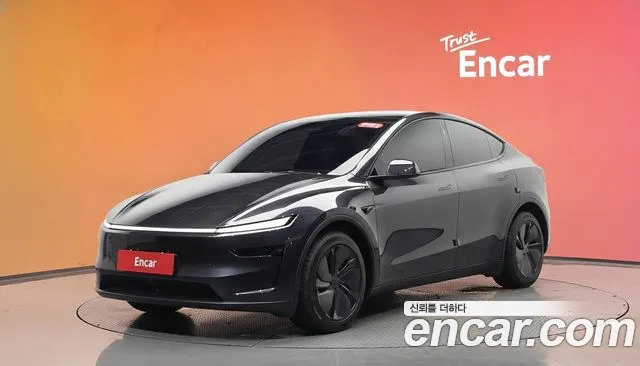 Фотография автомобиля — Tesla Model Y
