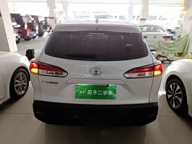 Toyota Frontlander — Фото автомобиля 5