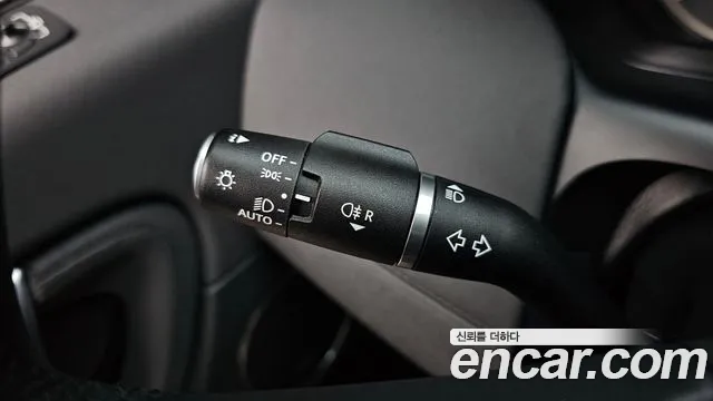 Land Rover Discovery Sport Generation 2 — Фото автомобиля 28