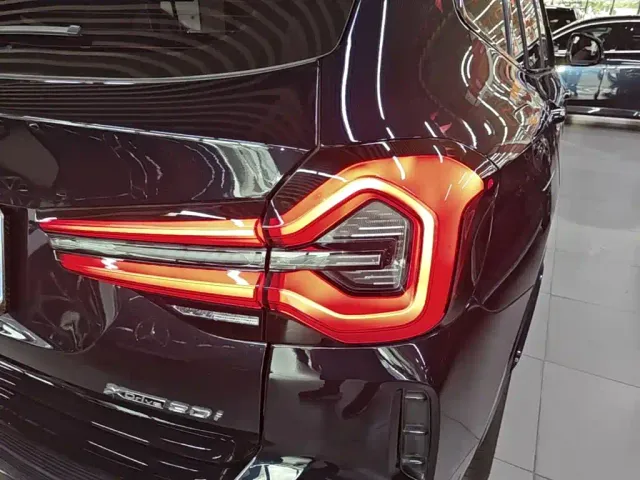 BMW X3 — Фото автомобиля 7