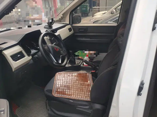 Wuling Zhengcheng — Фото автомобиля 7